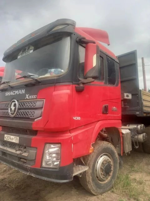 Тягач седельный SHACMAN SX42586V385