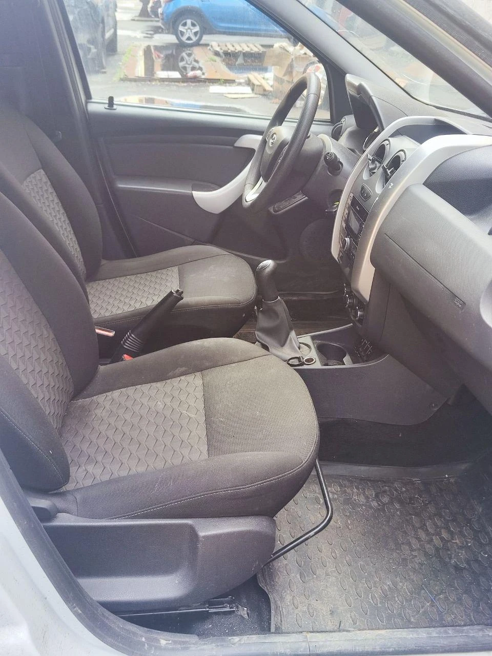 Дополнительное изображение транспортного средства