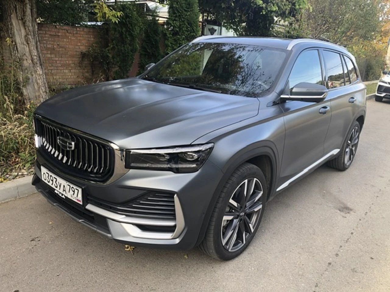 Легковой автомобиль GEELY MONJARO