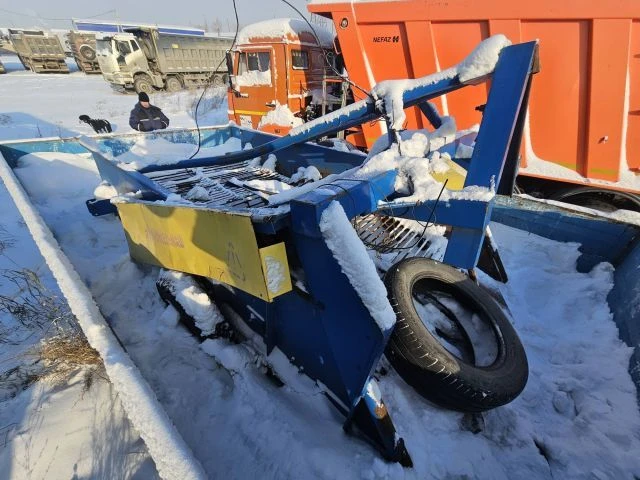 КАРТОФЕЛЕКОПАТЕЛЬ КТН-2ВМ-02