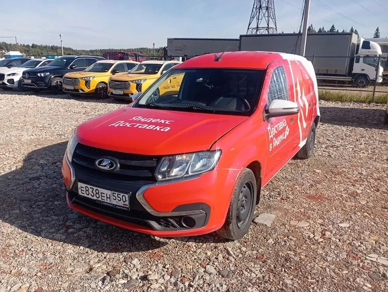 Автомобиль LADA LARGUS