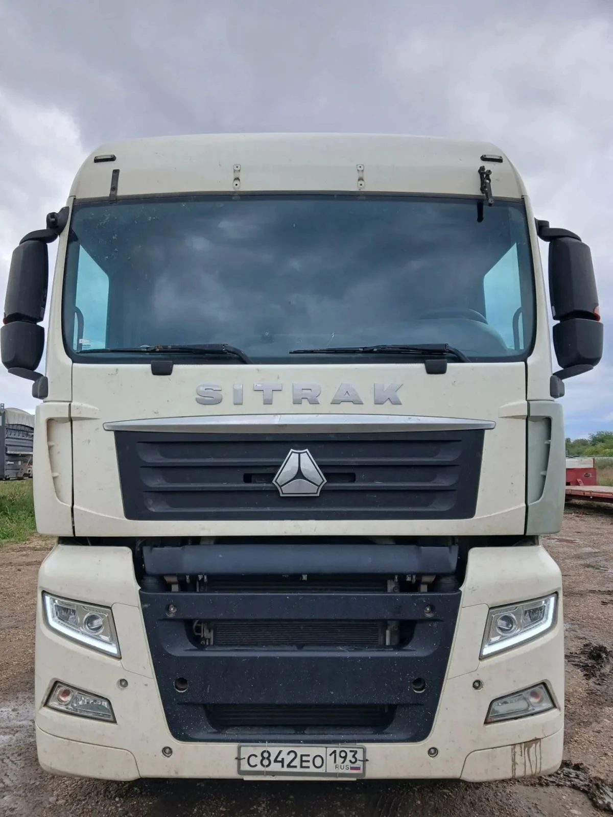 Седельный тягач SITRAK C7H