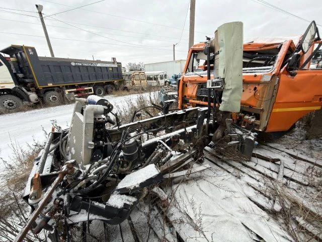 Грузовой - Самосвал МАЗ-551626-580-050