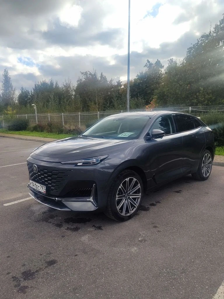 Легковой автомобиль CHANGAN UNI-K