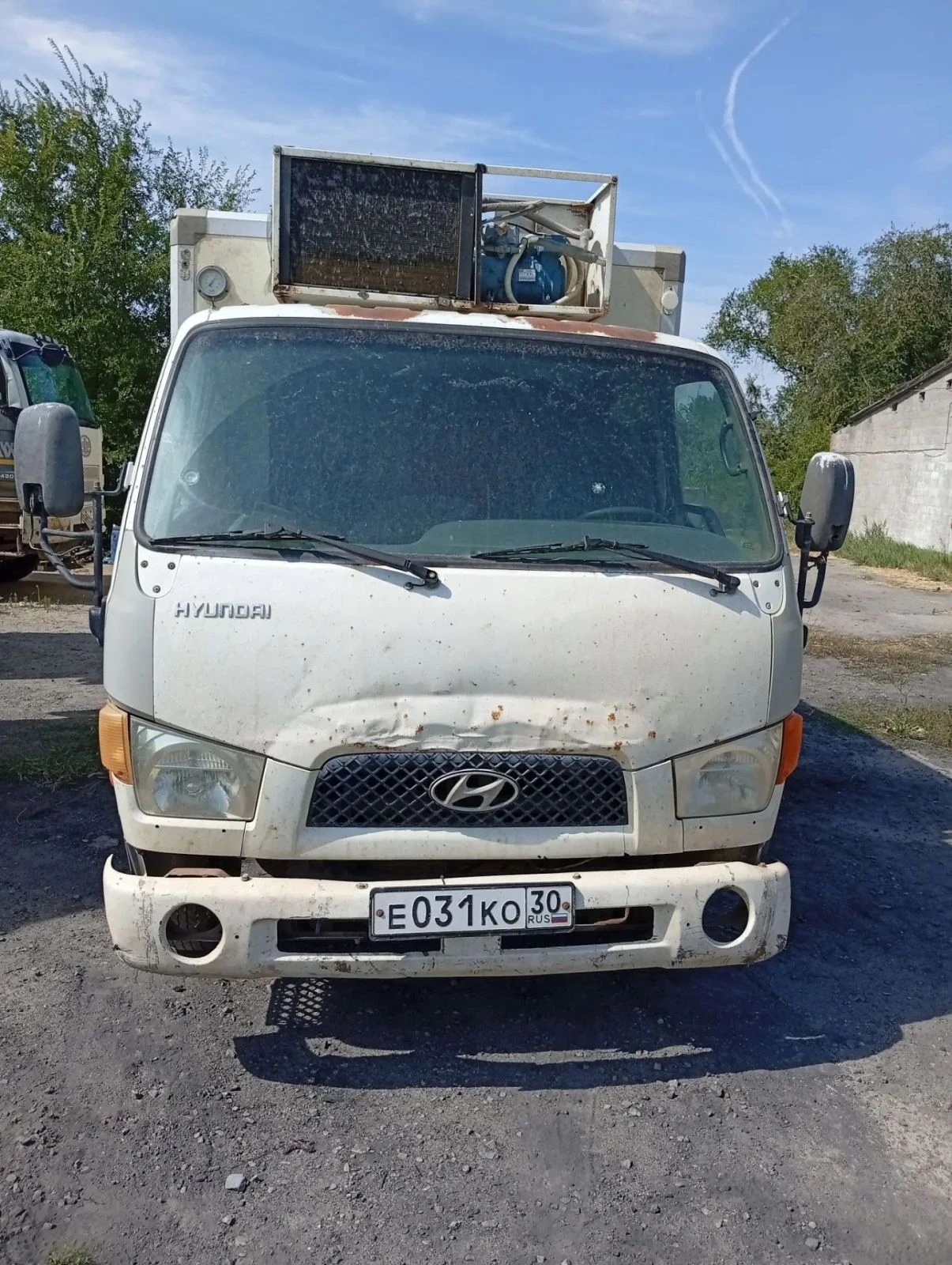 Рефрижератор Hyundai HD-78 37244Р