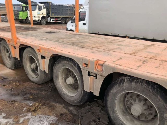 Специализированный, полуприцеп-тяжеловоз 9854-0000060-04