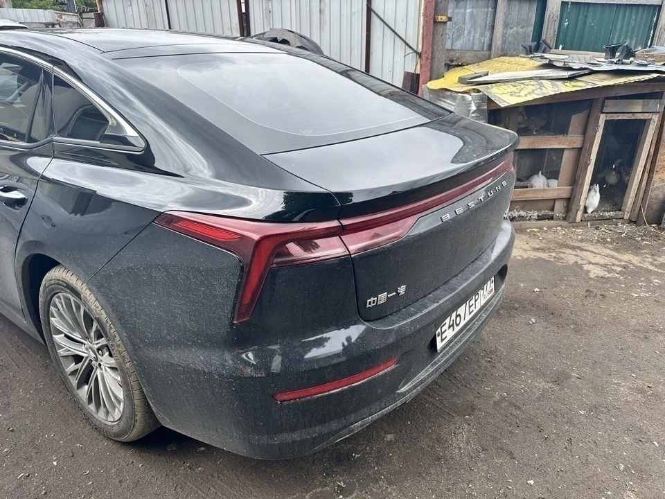 Дополнительное изображение транспортного средства