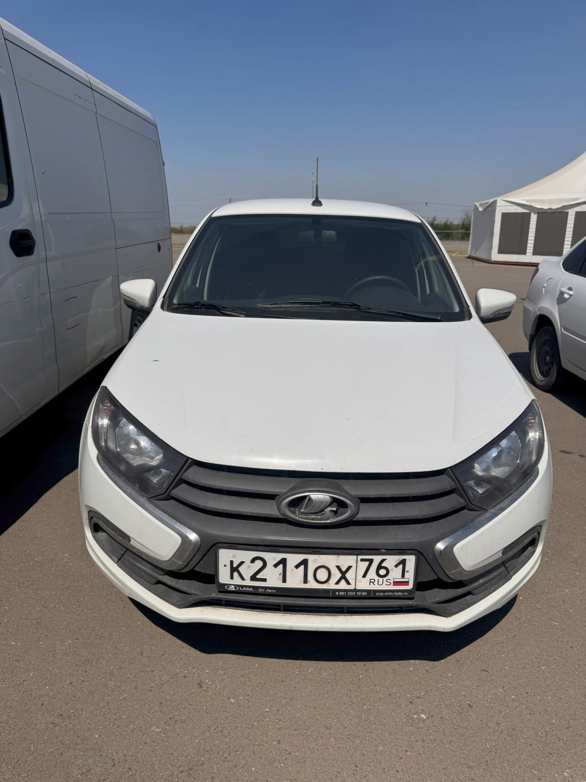 Легковой автомобиль LADA GRANTA