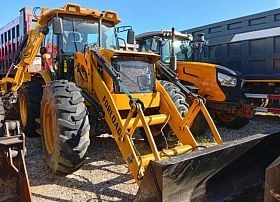 Специальное предложение Экскаватор-погрузчик Forload FL388 (4х4)