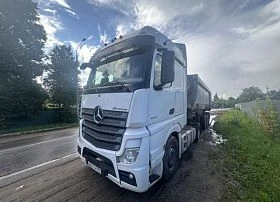 Специальное предложение Седельный тягач MERCEDES-BENZ Actros