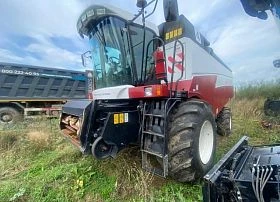 Специальное предложение Зерноуборочный комбайн – РСМ-142 "ACROS-550"