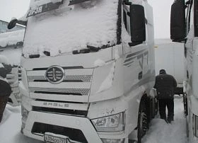 Специальное предложение Седельный тягач FAW J7