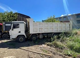 Специальное предложение Грузовой самосвал SHACMAN SX33186Т366