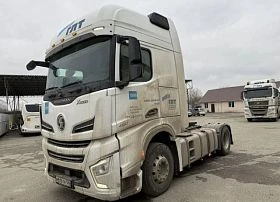 Специальное предложение Седельный тягач SHACMAN SX4188YY381