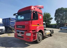 Специальное предложение Грузовой тягач седельный КАМАЗ M1840