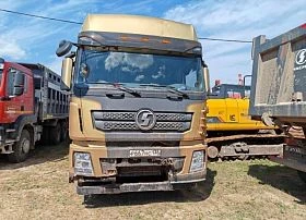 Специальное предложение Седельный тягач SHACMAN SX42584V324