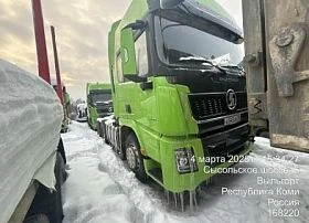 Специальное предложение Грузовой тягач седельный SHACMAN SX42584W324C