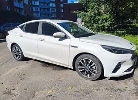Специальное предложение Легковой автомобиль JAC J7