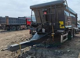 Специальное предложение Специализированный, полуприцеп-самосвал 85830F