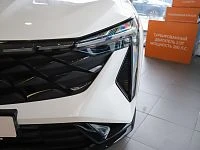 Дополнительное изображение транспортного средства