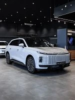 Дополнительное изображение транспортного средства