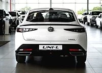 Дополнительное изображение транспортного средства