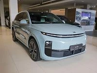 Дополнительное изображение транспортного средства