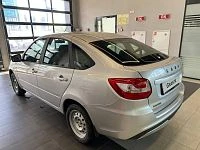 Дополнительное изображение транспортного средства