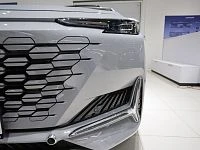 Дополнительное изображение транспортного средства