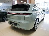 Дополнительное изображение транспортного средства