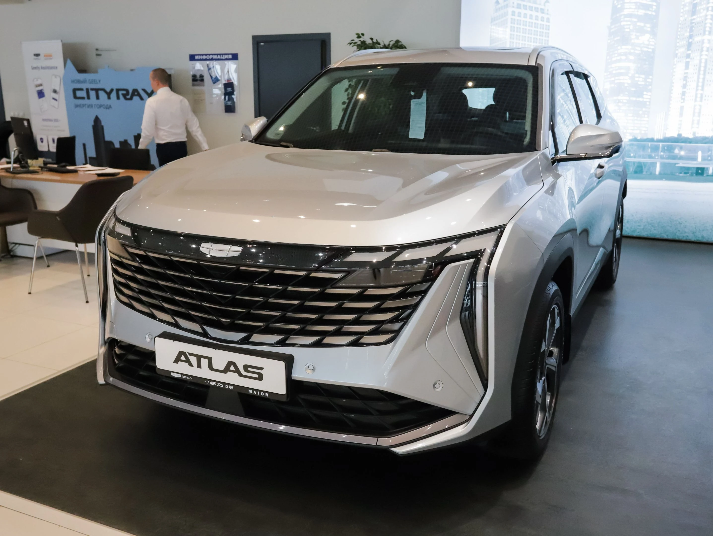 Geely Atlas Флагман 2.0Т АТ полный привод
