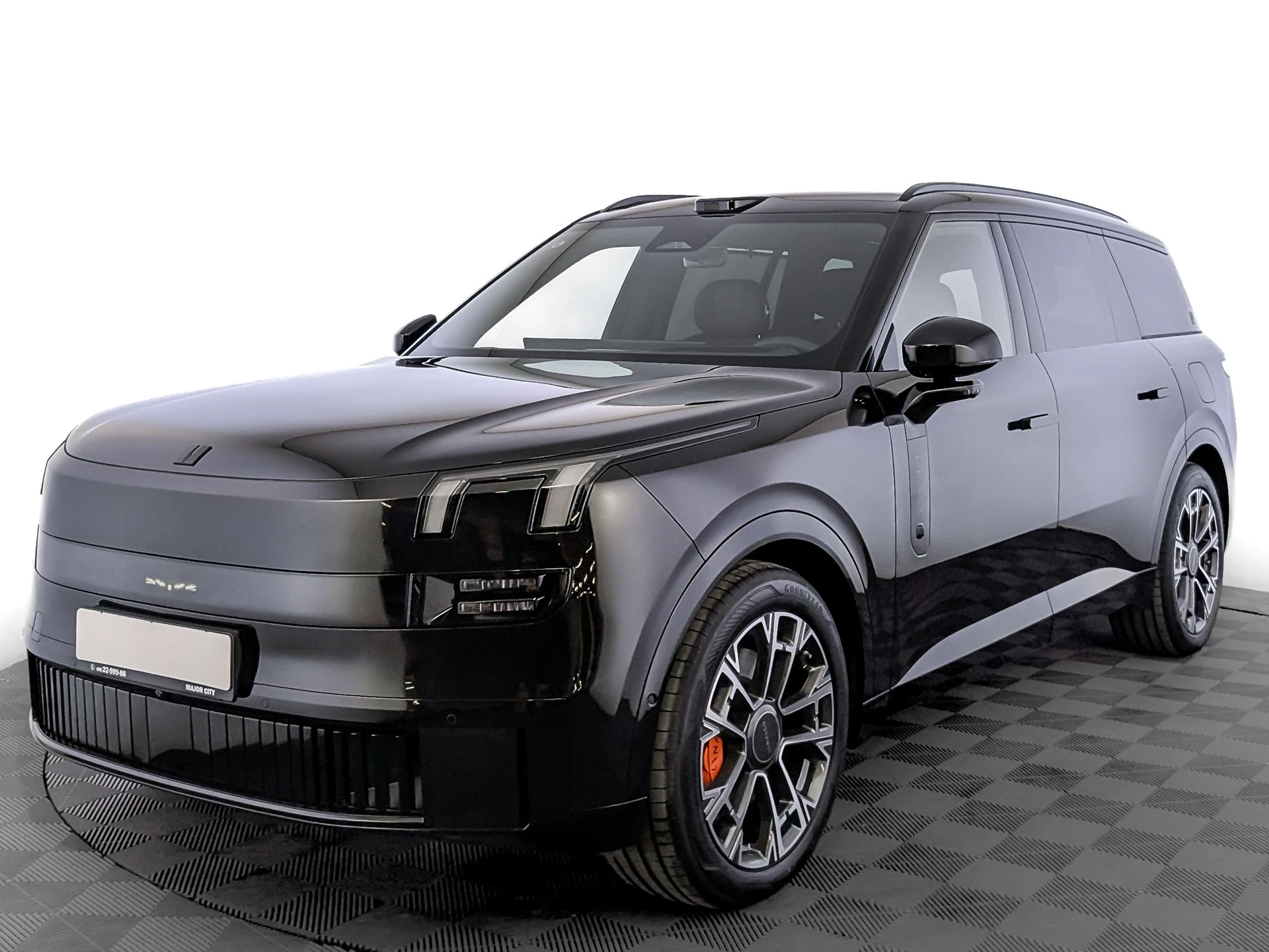 Lynk & Co 900 2.0Т Ультра (Ultra)