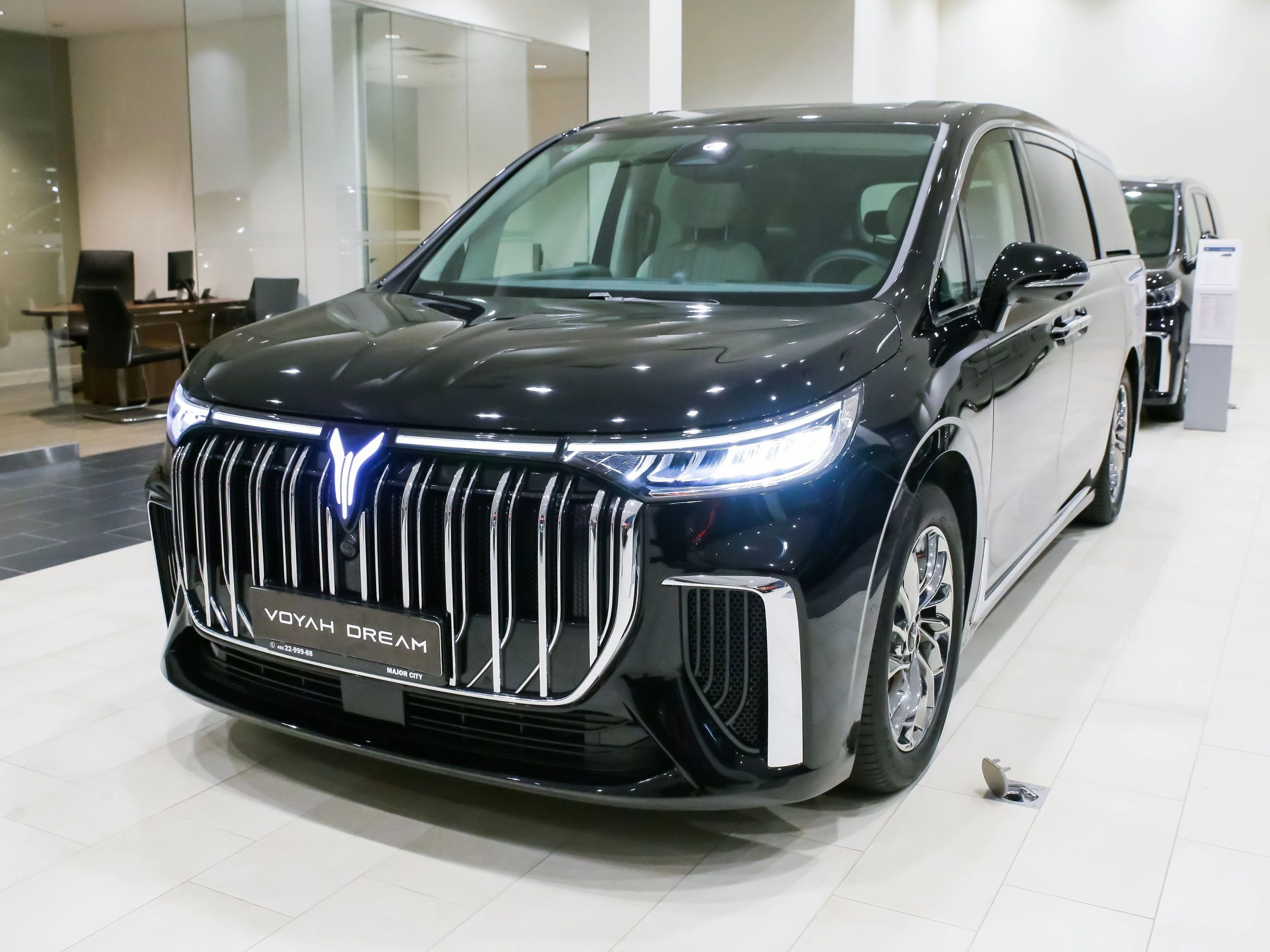 Voyah Мечта (Dream) Последовательный гибрид