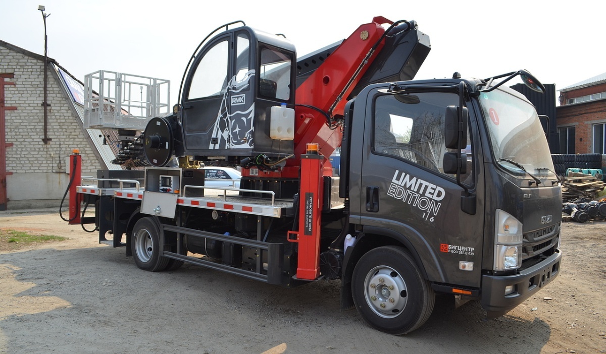 Спецтехника ISUZU в лизинг со скидкой<br>до 200 000 ₽